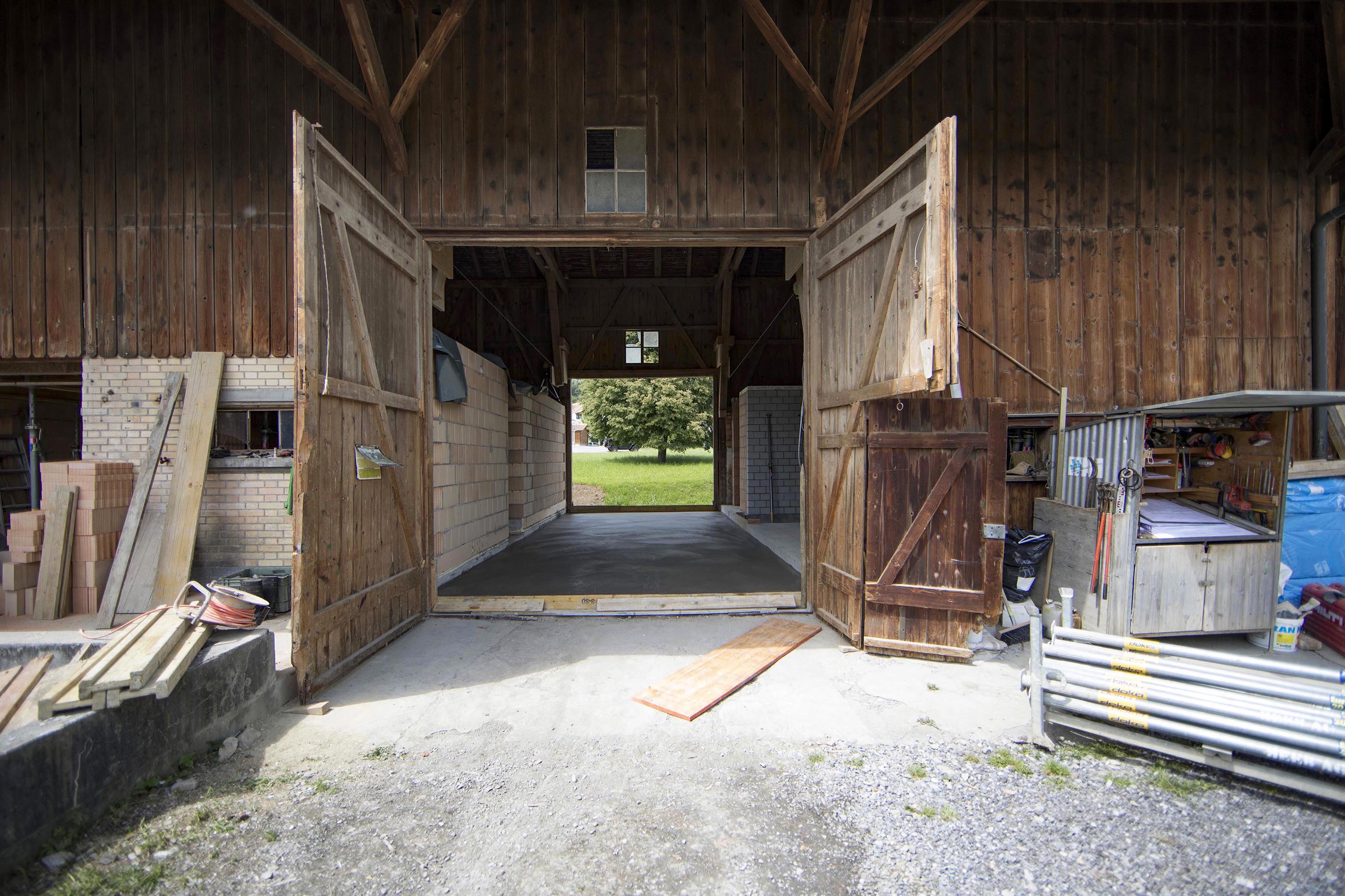 EMMArchitekten Michael Fenk Umbau Stall Ausserhalb Bauzone Denkmalpflege Denkmalschutz